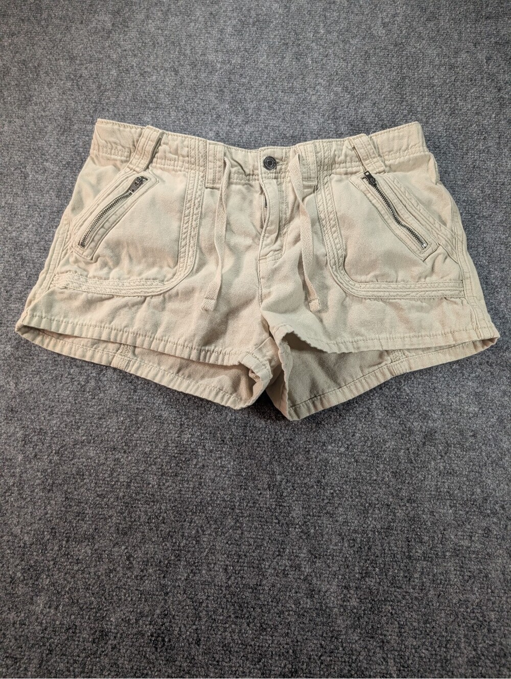 Aeropostale Women's Large Low Rise Cargo Shorts Vintage Y2K